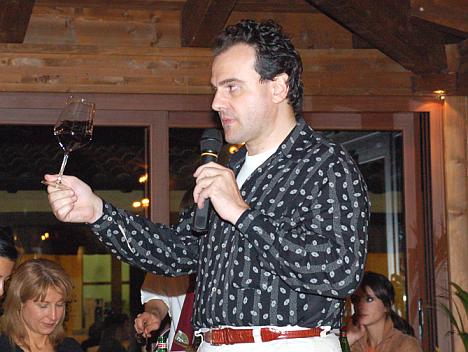 Antonello Biancalana durante la degustazione del Blumeri Rosso 2003