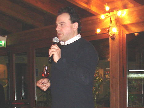 Antonello Biancalana during the tasting of Ros Brut di Raboso Piave 2007