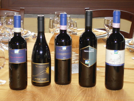 The five wines of Tenuta Valdipiatta tasted during the event